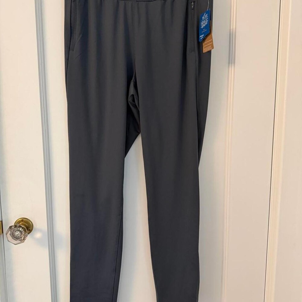 Brooks Spartan Pants. With tapered leg/zip